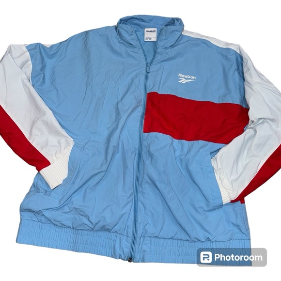 EUC Reebok Outfit - Picture 9 of 13